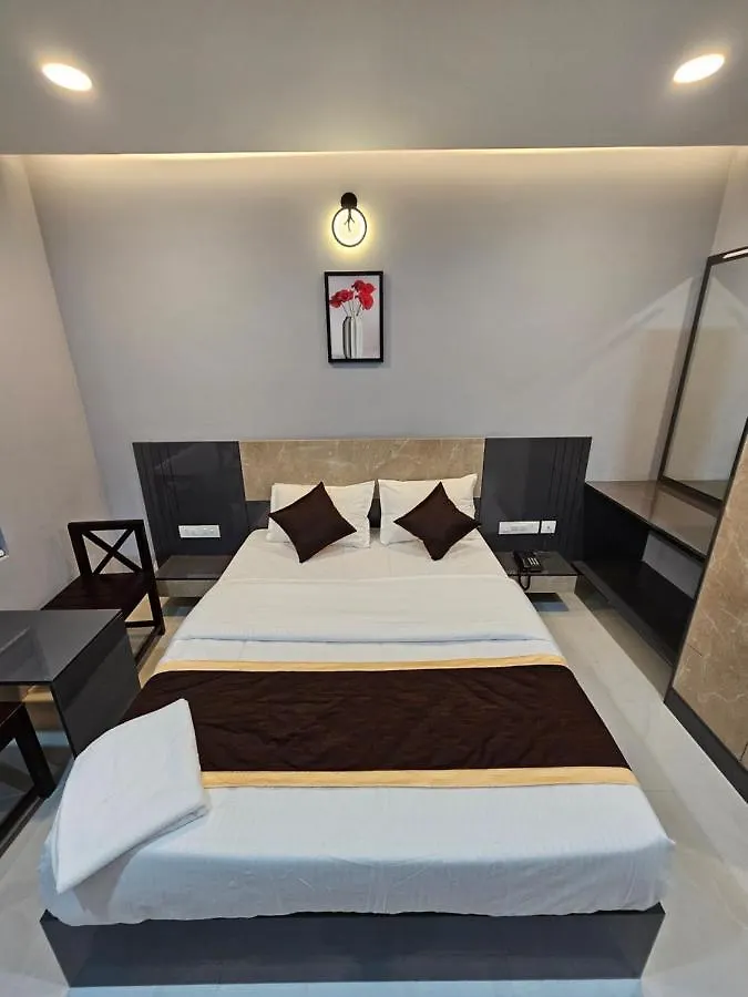 Thaal Residency Cheruvathur-Hala Groups Nileshwar 3*,