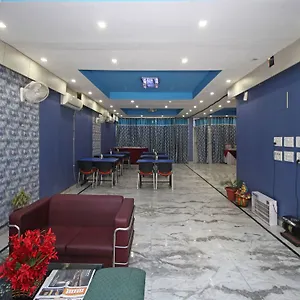 oyo-576-hotel-shree-kanta-residency.top-gurgaonhotels.com/