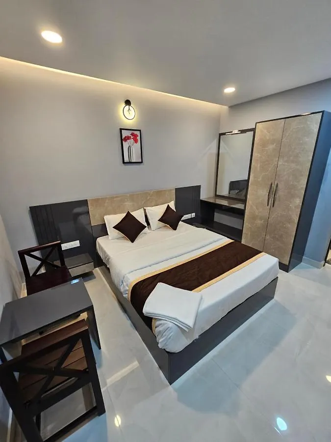 Thaal Residency Cheruvathur-Hala Groups Nileshwar 3*,  India
