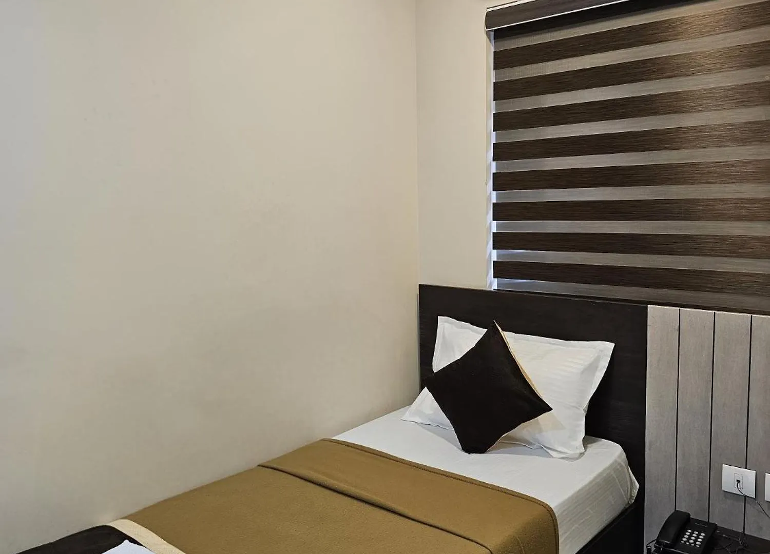 Hotel Thaal Residency Cheruvathur-Hala Groups Nileshwar